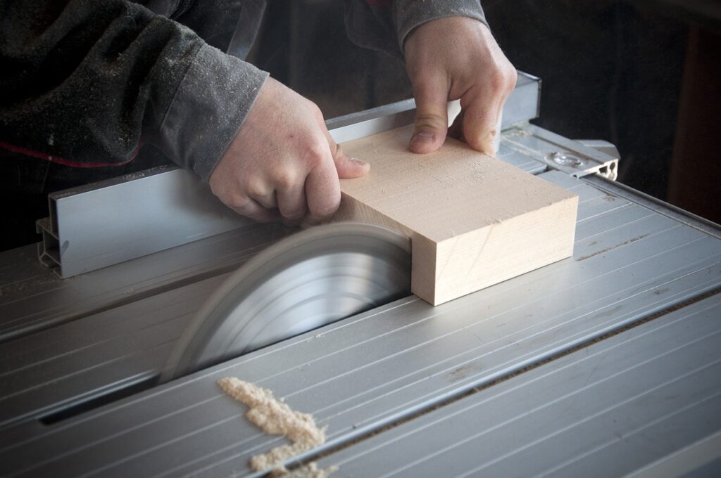10 Beginner-Friendly Woodshop Project Ideas 10 Beginner-Friendly Woodshop Project Ideas