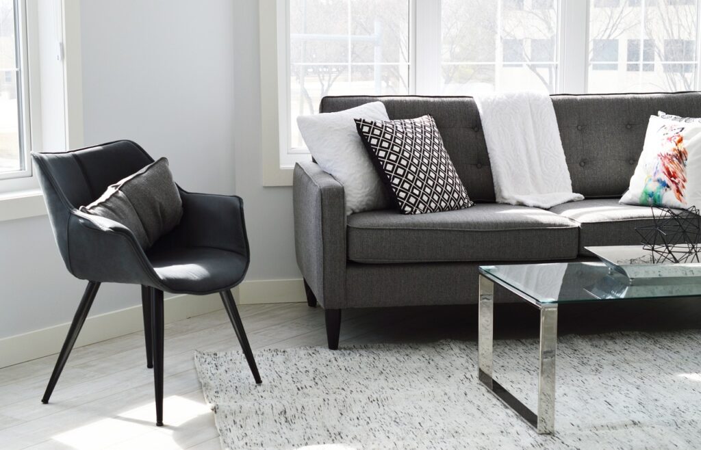 10 DIY End Table Woodworking Plans