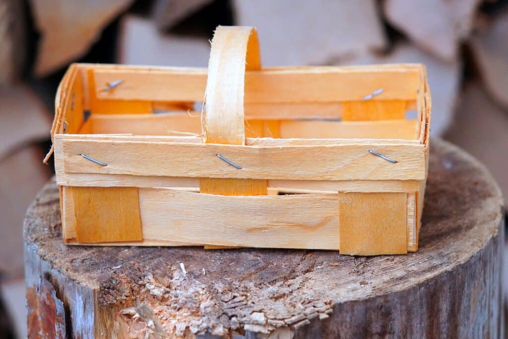 10 Free Wood Working Plans for Beginners