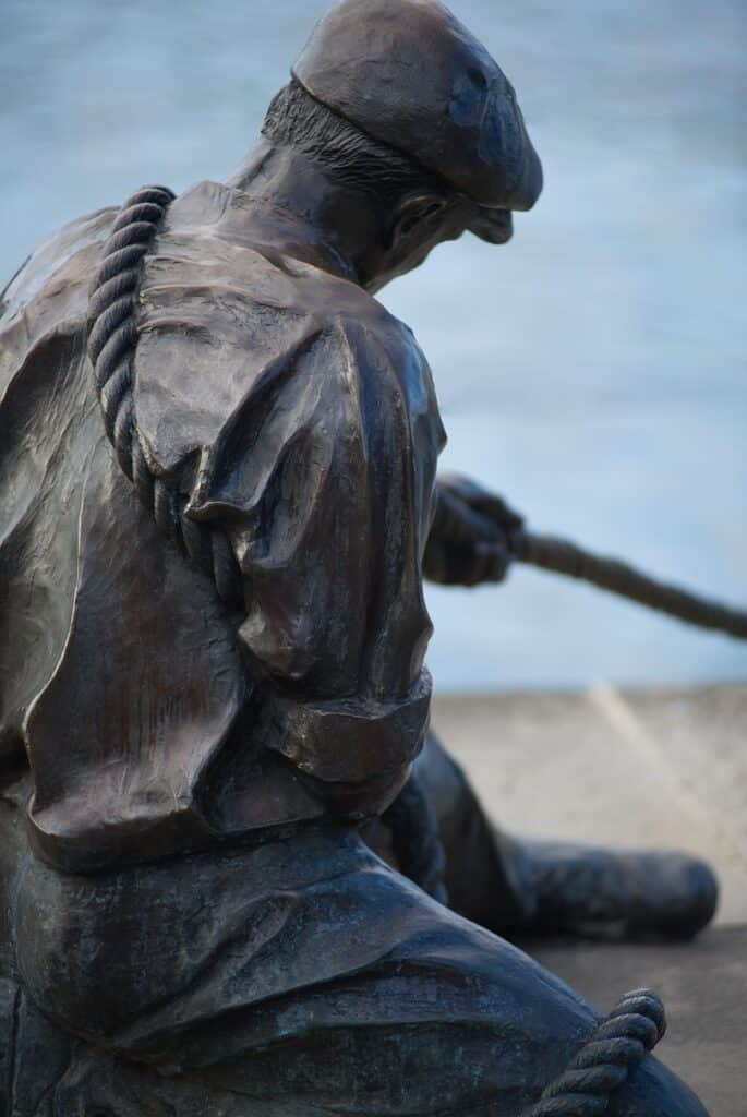 Hold Fast Woodworking: Crafting Beautiful and Functional Pieces