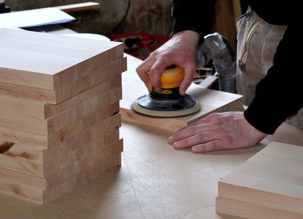 The Ultimate Guide to Setting Up a Woodworking Shop in Your Garage