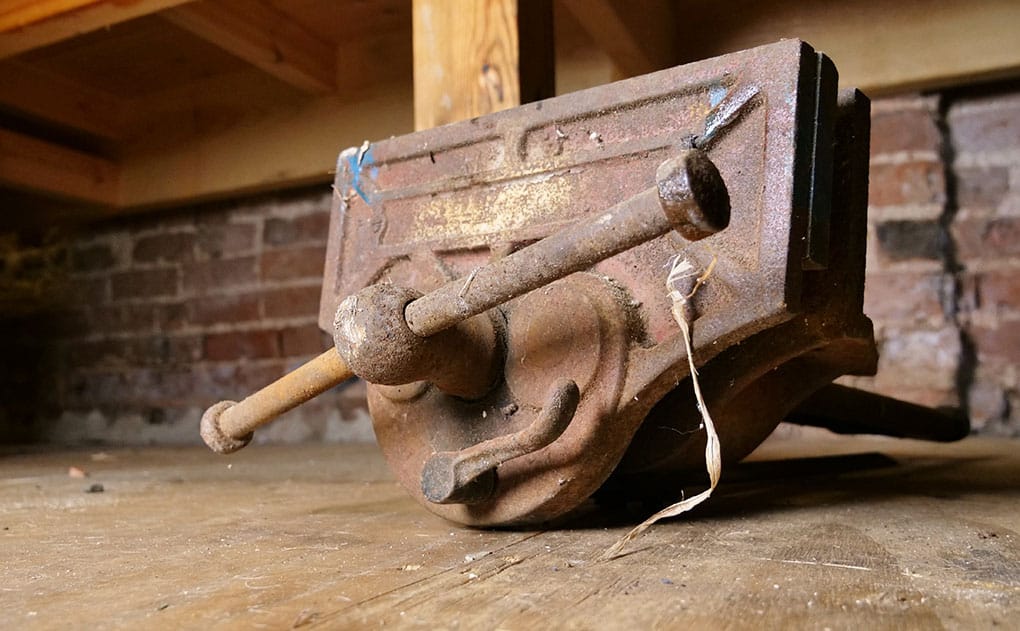 The Ultimate Guide to Woodworking with a Vice