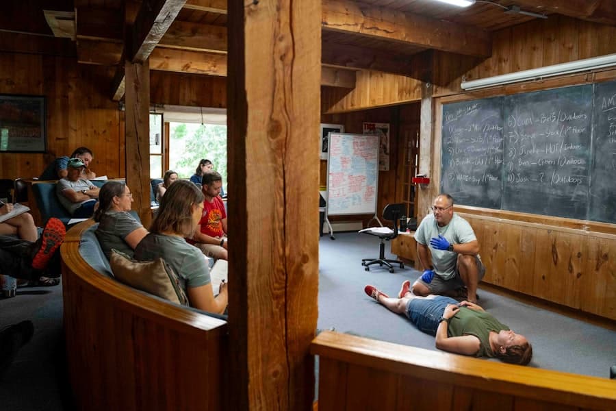 Photo Woodworking Class Euclid Ohio