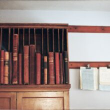 Photo Floating Shelf Bookcase Woodworking Plans