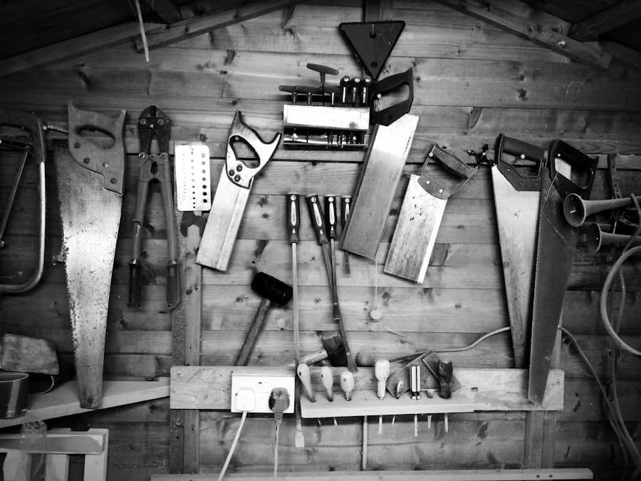 Photo Woodworking Hobby Workshop Setup